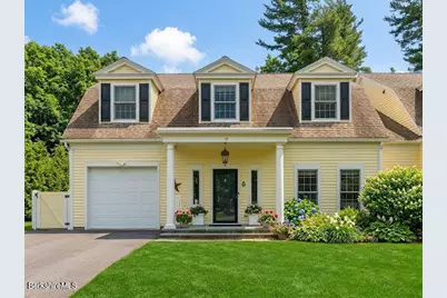 18 Highcrest Rd, Lenox, MA 01240 - Photo 1