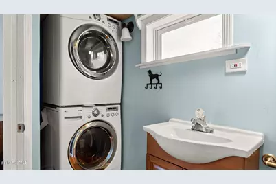 94 1st St, Dalton, MA 01226 - Photo 13
