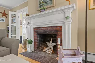 133 Pomeroy Ave, Pittsfield, MA 01201 - Photo 11