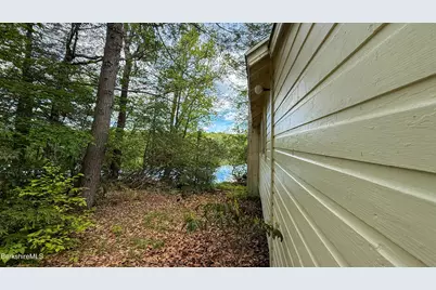 18 Osceola Dr, Becket, MA 01223 - Photo 13