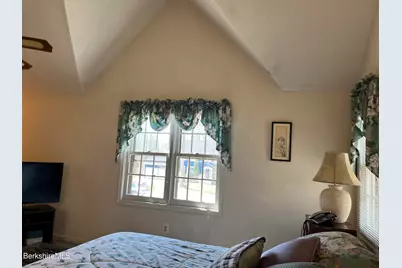 36 Dunmore Ct, Lenox, MA 01240 - Photo 47