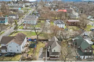 35 Prospect St, Pittsfield, MA 01201 - Photo 3