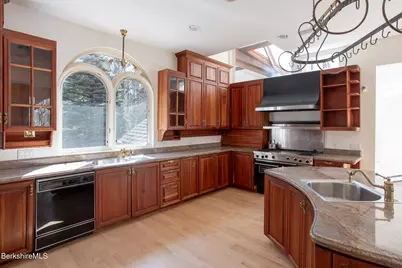 293 New Marlborough-Sandisfield Rd, New Marlboro, MA 01230 - Photo 13