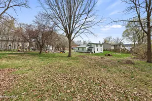11 Bena St, Lanesborough, MA 01237 - Photo 29