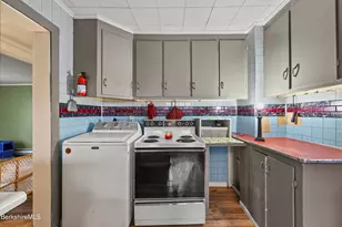 11 Bena St, Lanesborough, MA 01237 - Photo 5