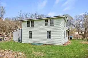 11 Bena St, Lanesborough, MA 01237 - Photo 23