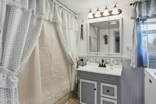 156 Chapel St, Pittsfield, MA 01201 - Photo 19