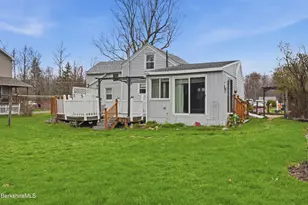 156 Chapel St, Pittsfield, MA 01201 - Photo 53