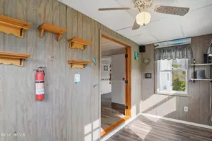 156 Chapel St, Pittsfield, MA 01201 - Photo 7