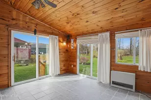 156 Chapel St, Pittsfield, MA 01201 - Photo 43