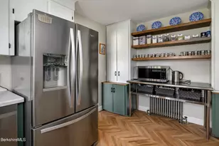 166 Main St, Williamstown, MA 01267 - Photo 7