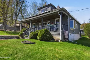 22 Broadway St, Pittsfield, MA 01201 - Photo 21