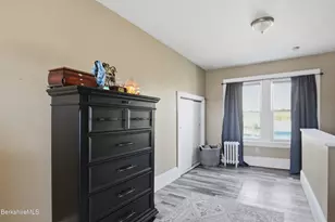 22 Broadway St, Pittsfield, MA 01201 - Photo 71
