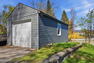 22 Broadway St, Pittsfield, MA 01201 - Photo 81