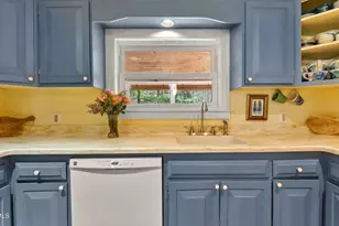 7 Lake Buel Rd, Great Barrington, MA 01230 - Photo 15