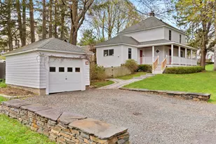 11 Lawton St, Lenox, MA 01240 - Photo 3