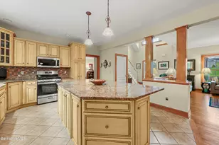 31 Fox Run St, Lee, MA 01238 - Photo 17