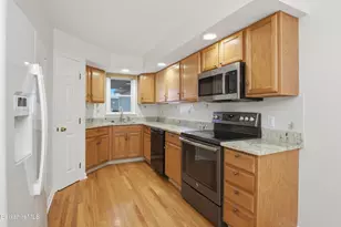 53 Walden Ln, Pittsfield, MA 01201 - Photo 13