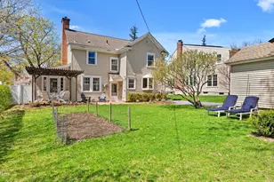 63 Concord Pkwy, Pittsfield, MA 01201 - Photo 3