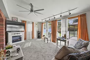 15 Martin Ave, Lee, MA 01238 - Photo 3