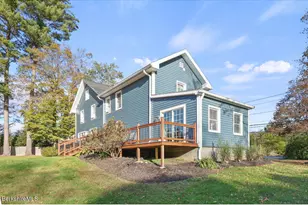 8 Goodrich St, Stockbridge, MA 01262 - Photo 29
