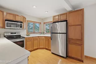62 Thomas Rd, Pittsfield, MA 01201 - Photo 13
