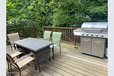 249 Hancock Rd, Pittsfield, MA 01201 - Photo 47