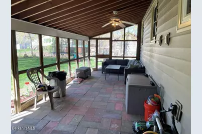 249 Hancock Rd, Pittsfield, MA 01201 - Photo 37