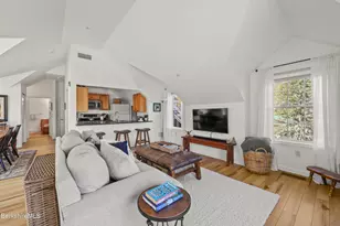 37 Corey Rd, Hancock, MA 01237 - Photo 9