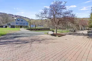 37 Corey Rd, Hancock, MA 01237 - Photo 33