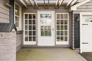 739 Williams St, Pittsfield, MA 01201 - Photo 5