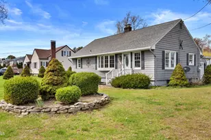 739 Williams St, Pittsfield, MA 01201 - Photo 3