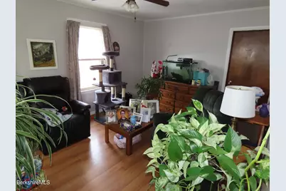 8 Cherry St, Adams, MA 01220 - Photo 31