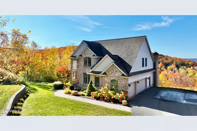 201 Chanterwood Rd, Lee, MA 01238 - Photo 1