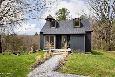 856 Barnum St, Sheffield, MA 01257 - Photo 3