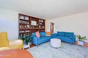 16 E New Lenox Rd, Lenox, MA 01240 - Photo 25