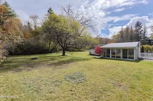 16 E New Lenox Rd, Lenox, MA 01240 - Photo 29