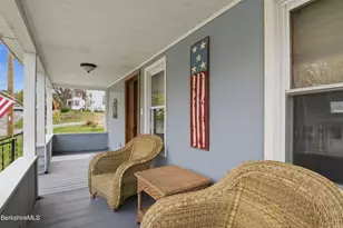 37 Alger St, Adams, MA 01220 - Photo 5