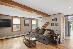 37 Alger St, Adams, MA 01220 - Photo 7