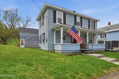37 Alger St, Adams, MA 01220 - Photo 3