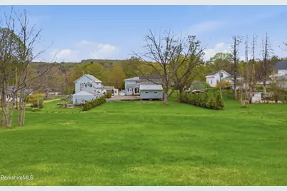 37 Alger St, Adams, MA 01220 - Photo 43