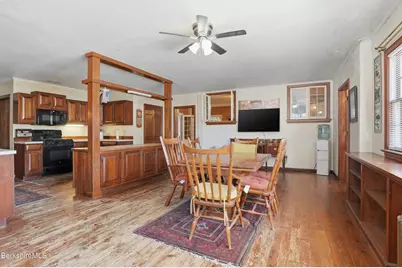 752 State Rd, Richmond, MA 01254 - Photo 9