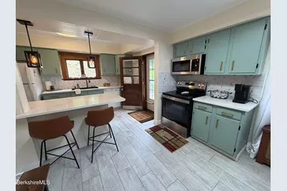 31 Millard Ave, Clarksburg, MA 01247 - Photo 7