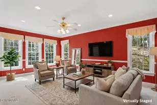 9 Eastbrook Ln, Pittsfield, MA 01201 - Photo 15
