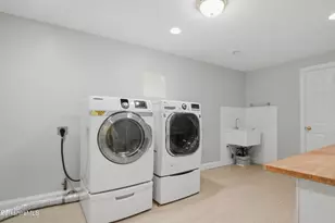 9 Eastbrook Ln, Pittsfield, MA 01201 - Photo 65