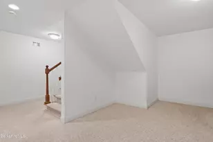 9 Eastbrook Ln, Pittsfield, MA 01201 - Photo 59