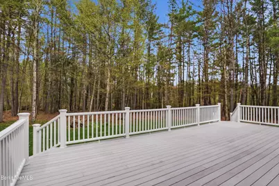9 Eastbrook Ln, Pittsfield, MA 01201 - Photo 9
