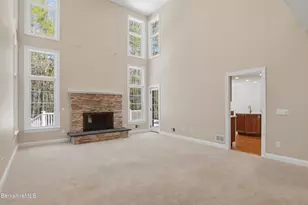 9 Eastbrook Ln, Pittsfield, MA 01201 - Photo 13