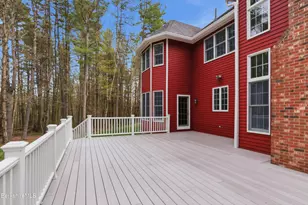 9 Eastbrook Ln, Pittsfield, MA 01201 - Photo 5