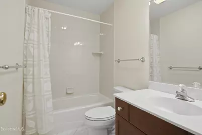 9 Eastbrook Ln, Pittsfield, MA 01201 - Photo 51